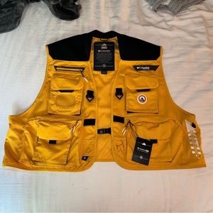 Kith Columbia Henry Forks V Vest size XXL